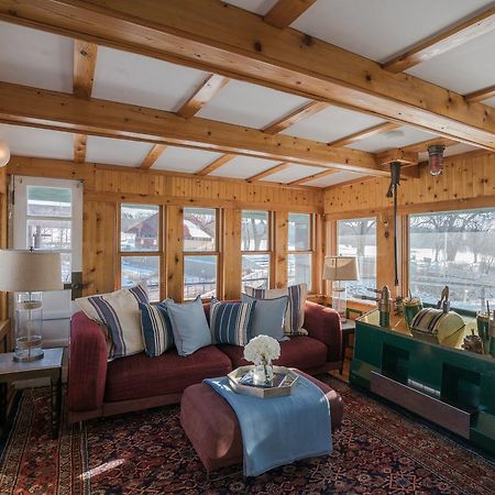 The Covington Houseboat Bed & Breakfast Сейнт Пол Екстериор снимка