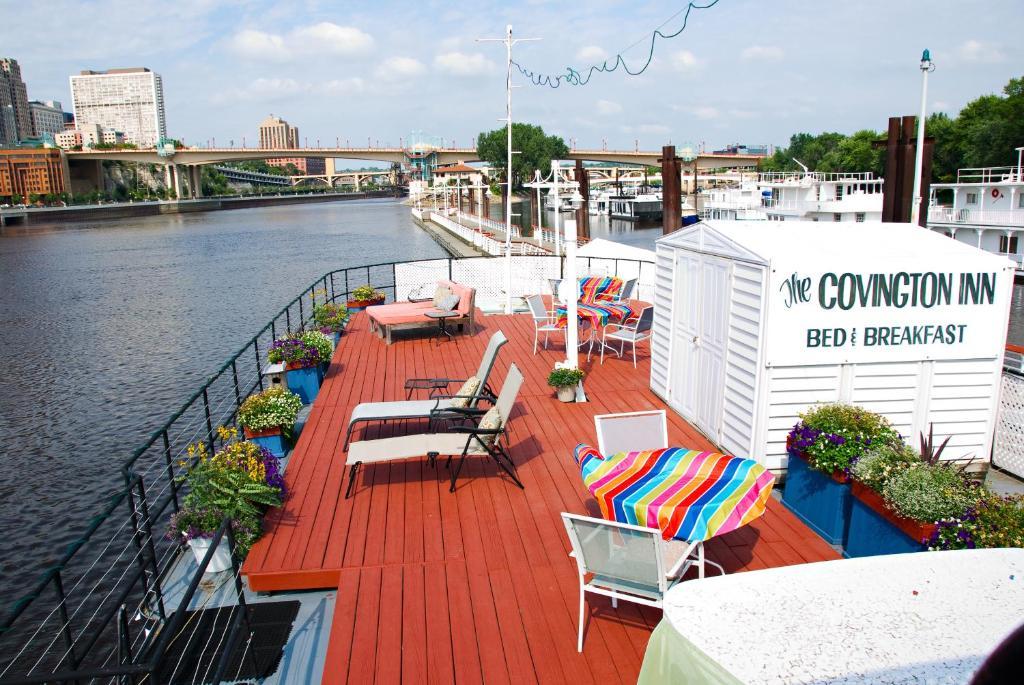 The Covington Houseboat Bed & Breakfast Сейнт Пол Екстериор снимка