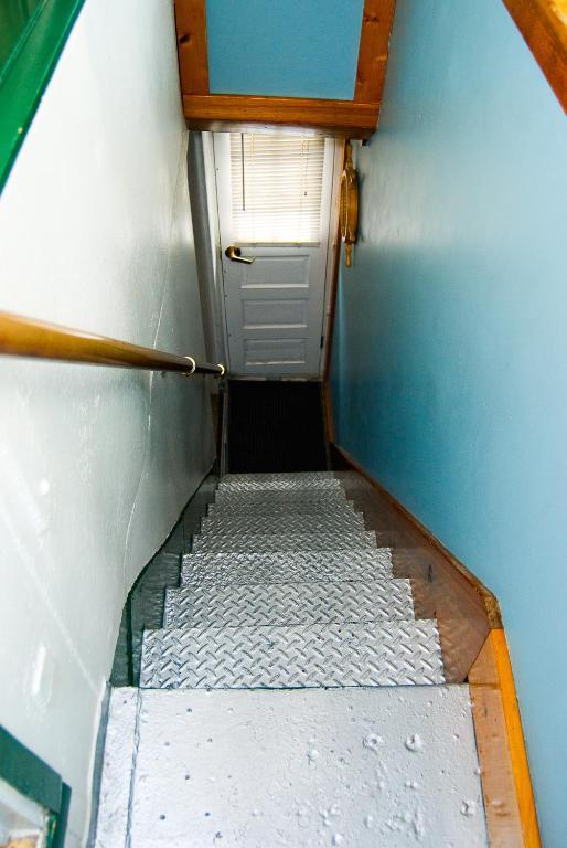 The Covington Houseboat Bed & Breakfast Сейнт Пол Стая снимка
